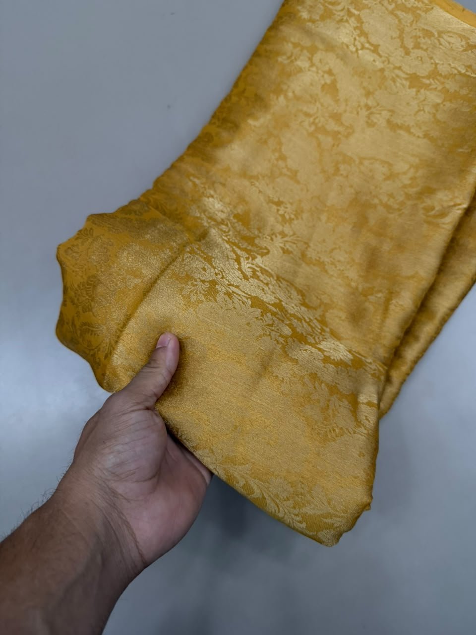 TISSUE (KT04-