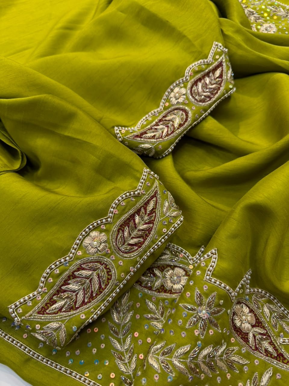 EMBROIDARY HAND WORK SUIT (SD362-