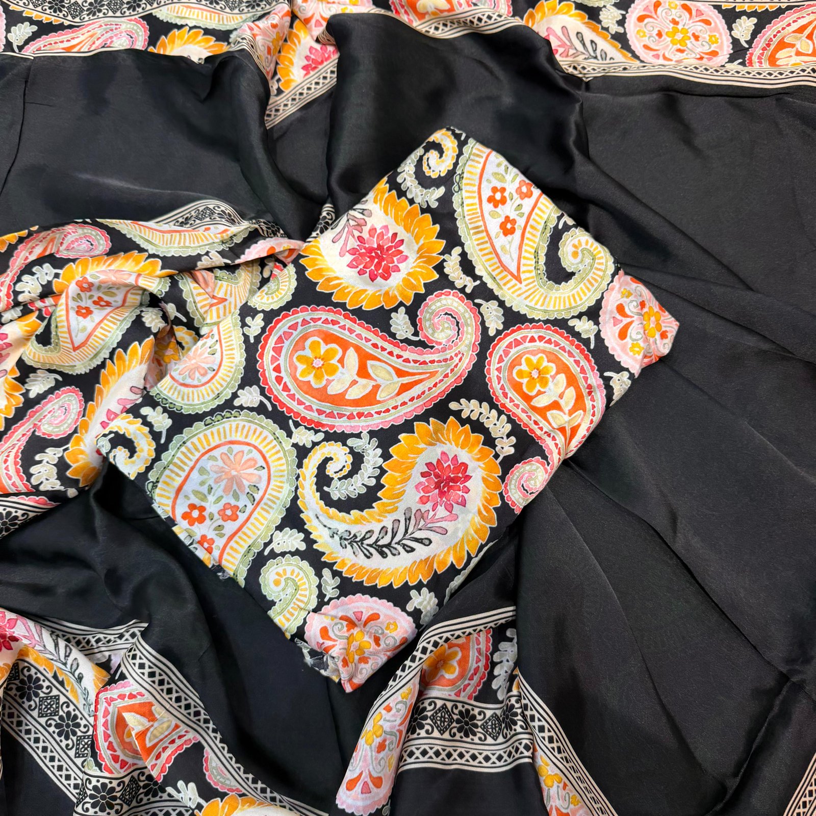 SATAN GEORGETTE PRINT SUIT DUPATTA
