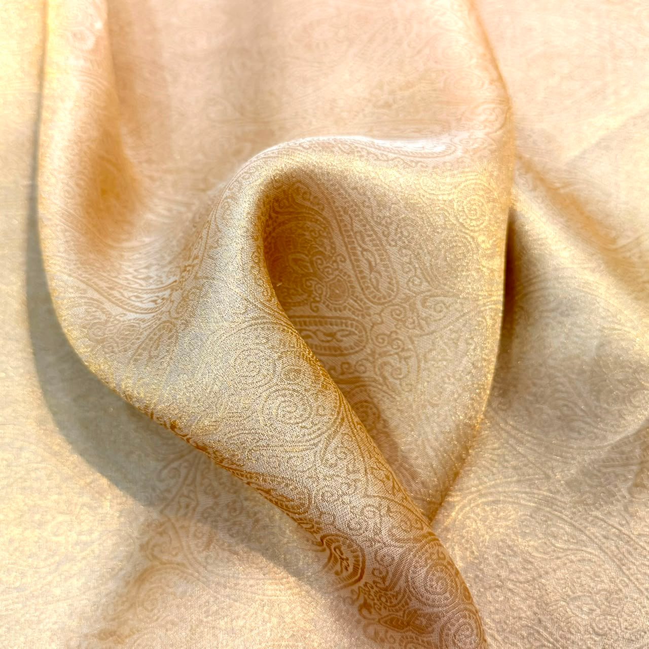 PREMIUM CHAMPAGNE GOLD FLORAL JACQURAD BROCADE FABRIC (DYEABLE FABRIC)