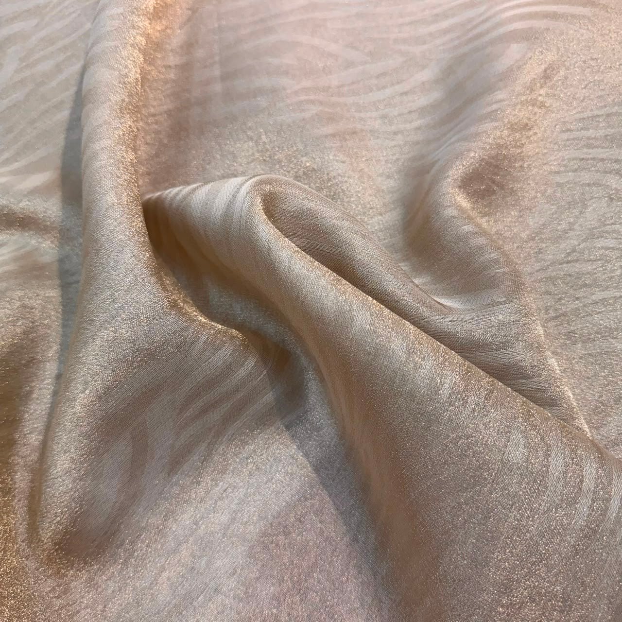 PREMIUM CHAMPAGNE GOLD WAVE PATTREN JCQUARD FABRIC ( DYEABLE FABRIC)